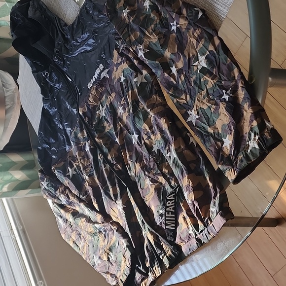 Light jacket - Picture 2 of 4